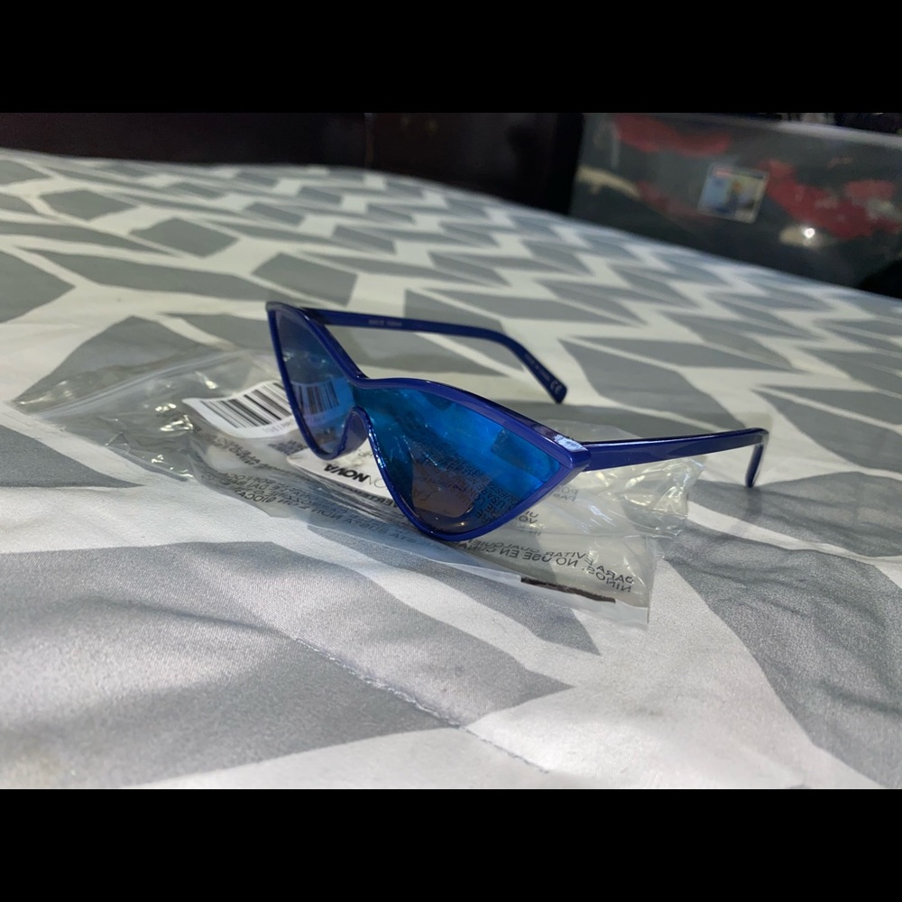 The Player Sunglasses - Blue